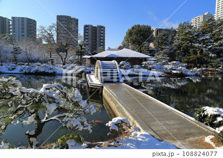 雪の縮景園 108824077