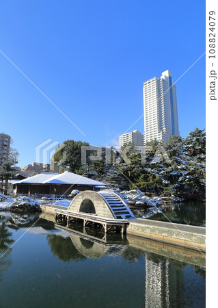 雪の縮景園 108824079