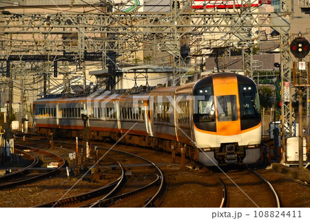 近鉄特急16600系電車 近鉄特急16600系電車 108824411