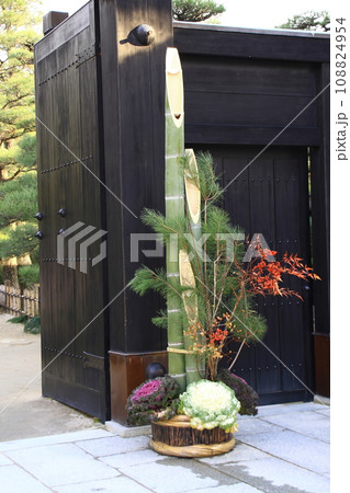 縮景園　門松 108824954