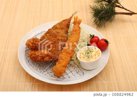 海鮮フライ盛り合わせ 108824962