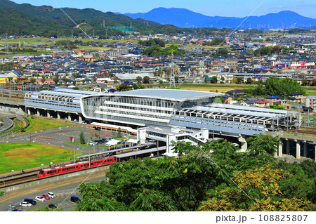 【佐賀県】朝日山公園から見た新鳥栖駅 108825807