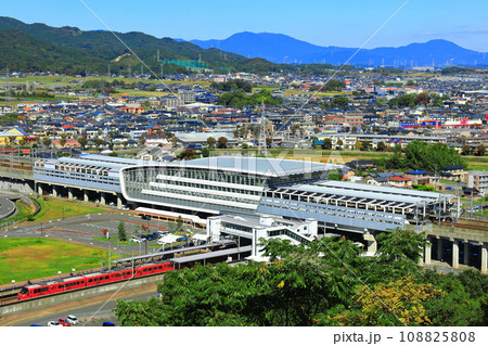 【佐賀県】朝日山公園から見た新鳥栖駅 【佐賀県】朝日山公園から見た新鳥栖駅 108825808
