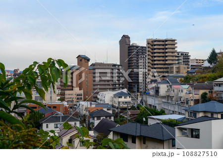 宝塚　夕景 108827510