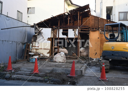 家屋解体工事 鎌倉市内 家屋解体工事 鎌倉市内 108828255