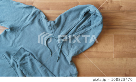 パーカー 108828470