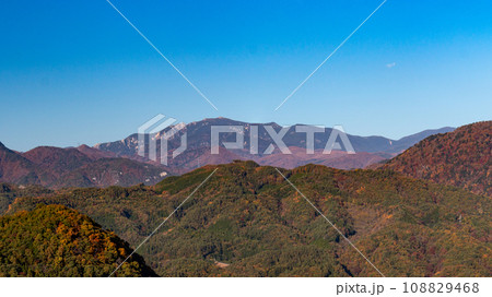 秋の昇仙峡羅漢寺山　弥三郎岳からの絶景　金峰山 108829468