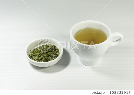 柿の葉茶 ① 柿の葉茶 ① 108833917