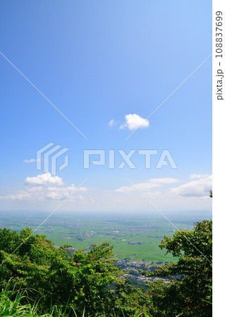 弥彦山からの眺望（新潟県） 108837699