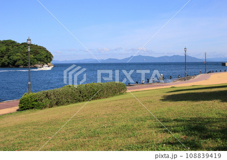 初夏の海辺 初夏の海辺 108839419