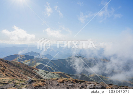 山形 月山山頂の景色 山形 月山山頂の景色 108847075
