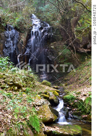 岡山 滝 トヤの夫婦滝 岡山 滝 トヤの夫婦滝 108848728