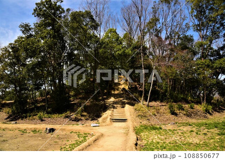 志段味古墳群白鳥塚古墳 108850677