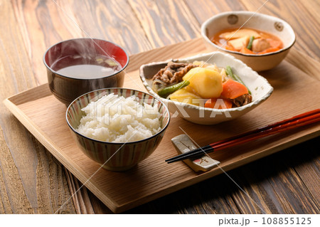肉じゃが定食 肉じゃが定食 108855125