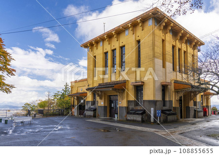 ケーブル延暦寺駅 レトロな駅舎の外観 ケーブル延暦寺駅 レトロな駅舎の外観 108855655