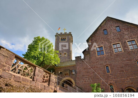 ゲーテ街道　古都アイゼナハ　世界遺産　ヴァルトブルク城 108856194
