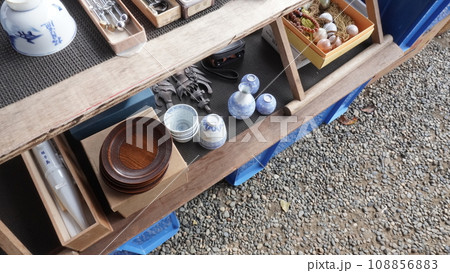 「骨董・蚤の市(木皿)」 「骨董・蚤の市(木皿)」 108856883