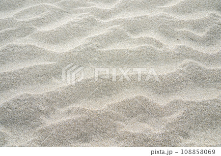 大きめの砂の風紋 大きめの砂の風紋 108858069
