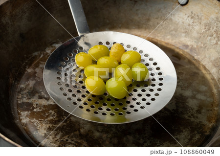 銀杏 揚げる 銀杏 揚げる 108860049