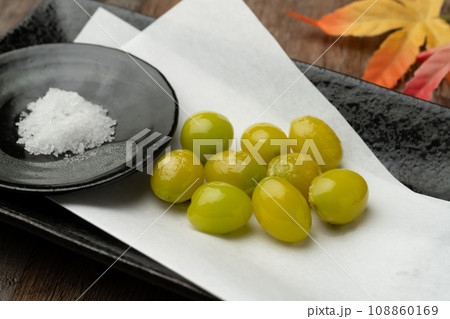 素揚げ銀杏 盛り付け 素揚げ銀杏 盛り付け 108860169