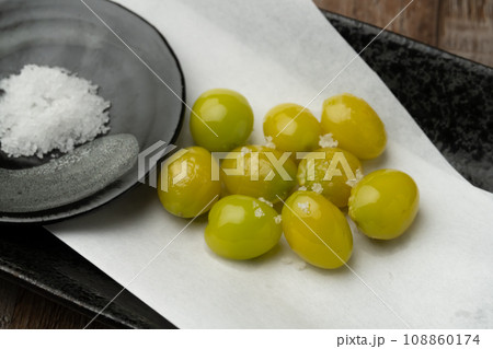 素揚げ銀杏　盛り付け 108860174