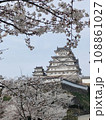 桜舞う世界遺産姫路白 108861027