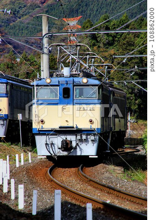 汽笛よ響け!!往時の雄姿を今に伝える…峠のシェルパ・EF63電気機関車【重連運転】 汽笛よ響け!!往時の雄姿を今に伝える…峠のシェルパ・EF63電気機関車【重連運転】 108862000