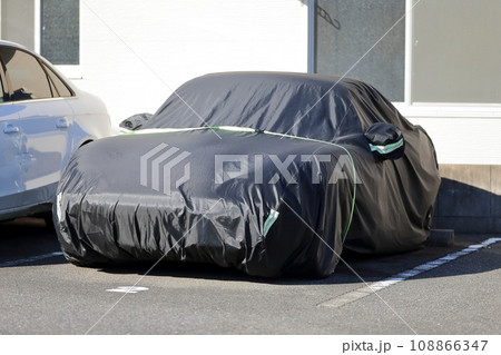 カバーをかけた車　イメージ 108866347