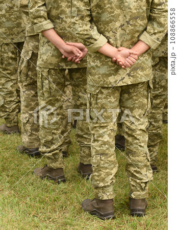 Soldiers from the back. troops, army, military men 108866558