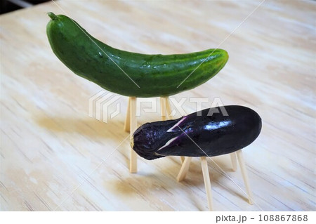 精霊馬　精霊牛　牛馬　お盆　精霊棚　盆棚　仏壇　 108867868