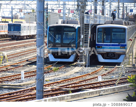 深川検車区行徳分室に停車中の車両 深川検車区行徳分室に停車中の車両 108869017