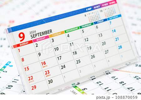 スケジュール管理イメージ　カレンダー 108870059