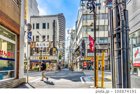 千葉県市川市の都市風景　本八幡駅 108874191