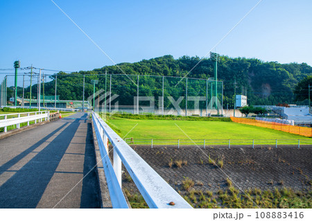 西毛総合運動公園付近の眺め 真夏の風景 群馬県安中市 西毛総合運動公園付近の眺め 真夏の風景 群馬県安中市 108883416