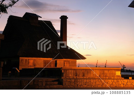 道の駅 恋人の聖地 うたづ臨海公園【香川県綾歌郡宇多津町】入浜式復元塩田20231 108885135