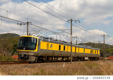 JR西日本 キヤ141系気動車「ドクターWEST」 108885539