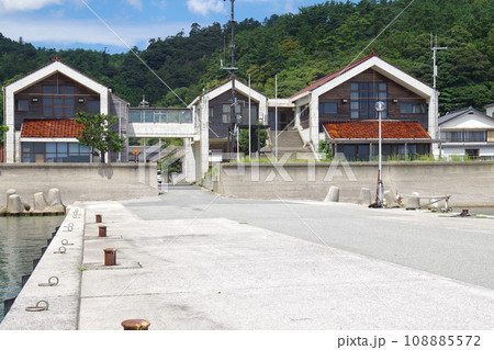 隠岐の島町旧布施村の建物の景色 隠岐の島町旧布施村の建物の景色 108885572