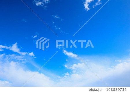 青空に浮かぶ雲 青空に浮かぶ雲 108889735