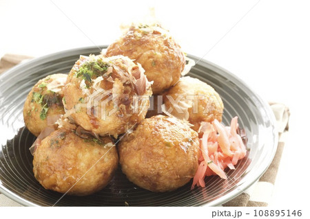 おやつは、たこ焼き 108895146