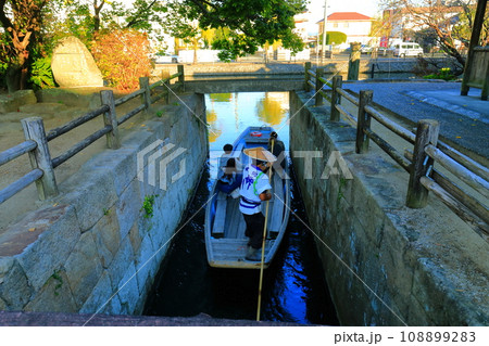 【福岡県】水郷柳川の柳川掘割 【福岡県】水郷柳川の柳川掘割 108899283