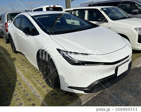 トヨタ・プリウス（5代目）ZVW60/MXWH60 108900551