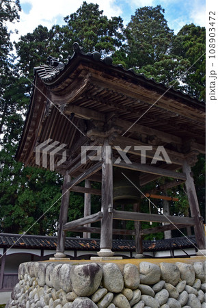 眼目山立山寺の梵鐘(富山県上市町) 108903472