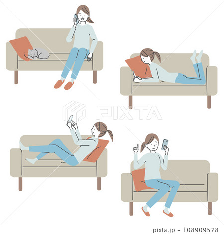 ソファーでスマホを使う女性のイラストセット 108909578