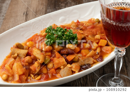 豚白モツトマト煮込み　ワイン 108910292