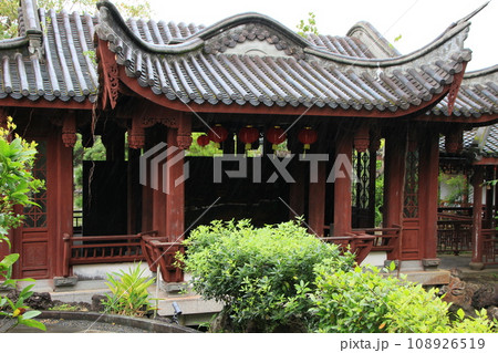 福州園 緑に囲まれた家 沖縄 冬風景 福州園 緑に囲まれた家 沖縄 冬風景 108926519