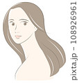 ロングヘアの健康的な若い女性 108926961