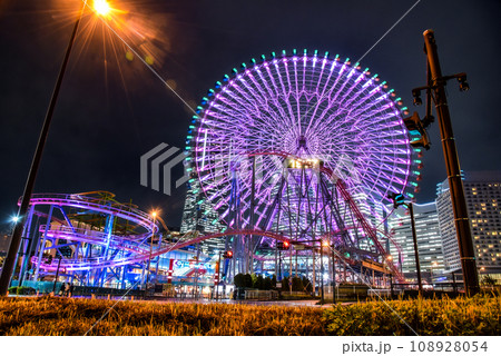 横浜コスモワールド 夜景 観覧車 横浜コスモワールド 夜景 観覧車 108928054
