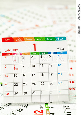 スケジュール管理イメージ　カレンダー 108929325