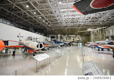 飛行機の屋内展示(岐阜かかみがはら航空宇宙博物館) 飛行機の屋内展示(岐阜かかみがはら航空宇宙博物館) 108929863