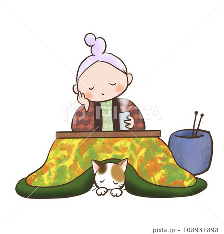 おばあさんとネコがこたつでのんびりしているイラスト 108931898